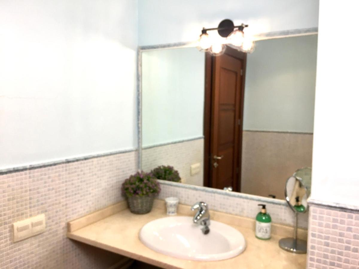 Hostal Casa Roble Almenara de Tormes Exterior foto