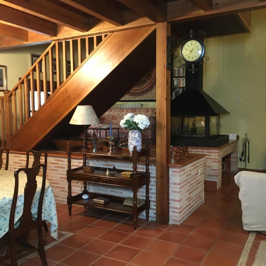 Hostal Casa Roble Almenara de Tormes Exterior foto