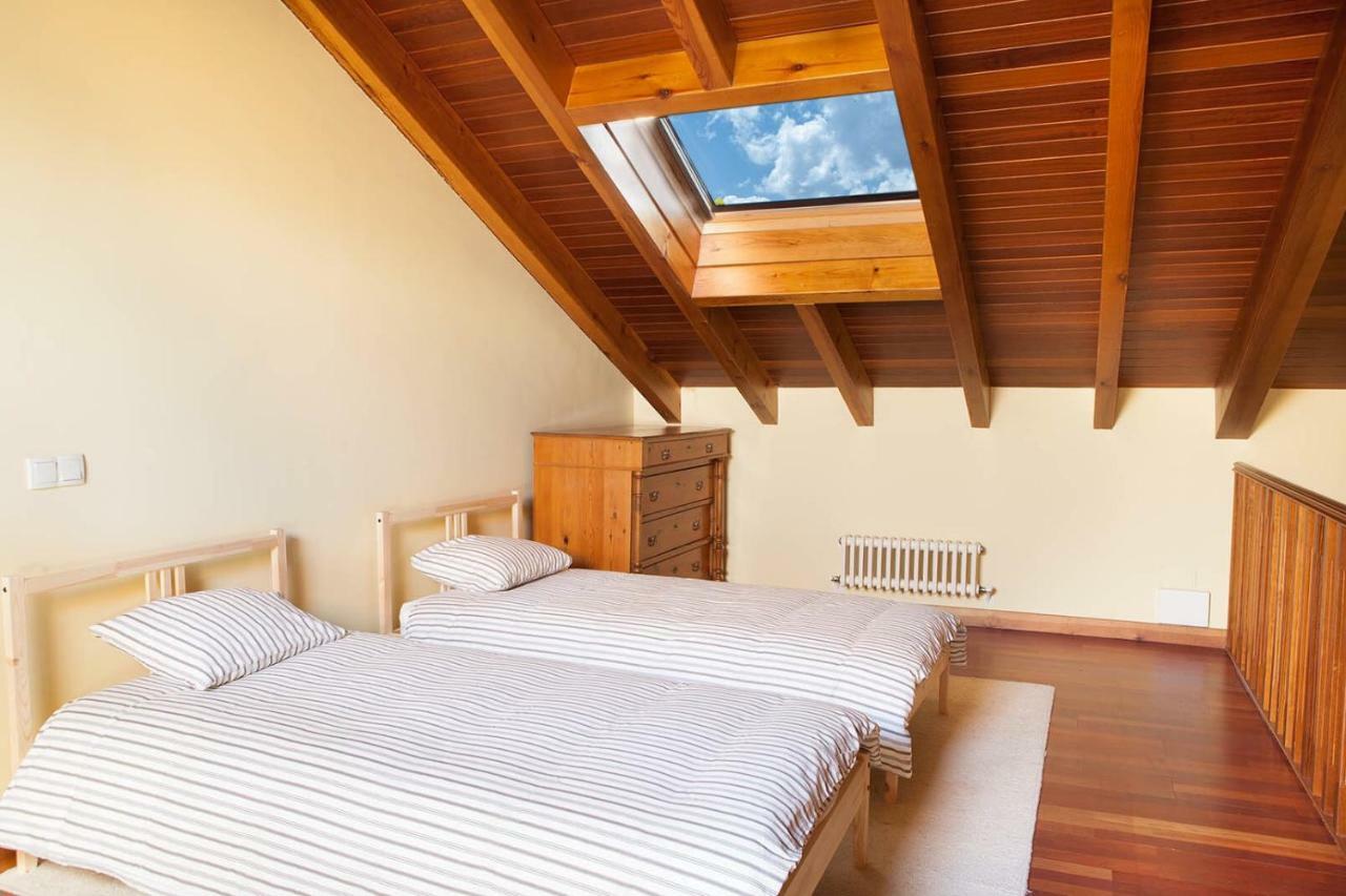 Hostal Casa Roble Almenara de Tormes Exterior foto