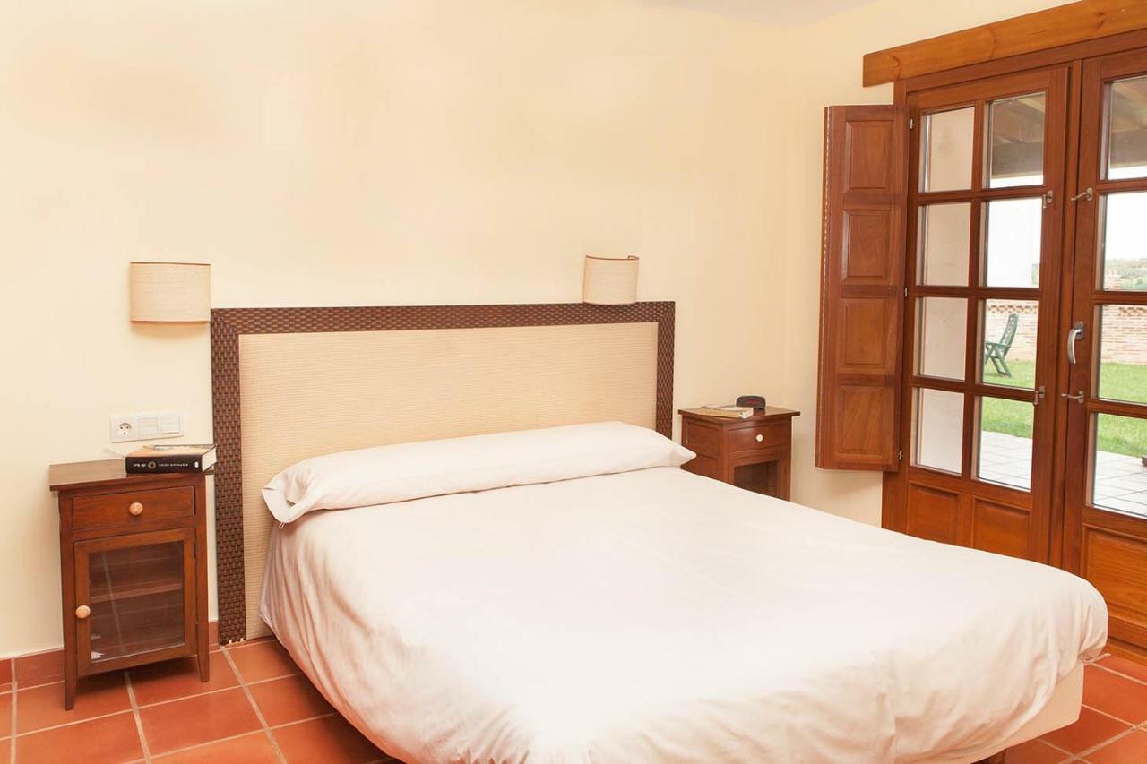 Hostal Casa Roble Almenara de Tormes Exterior foto