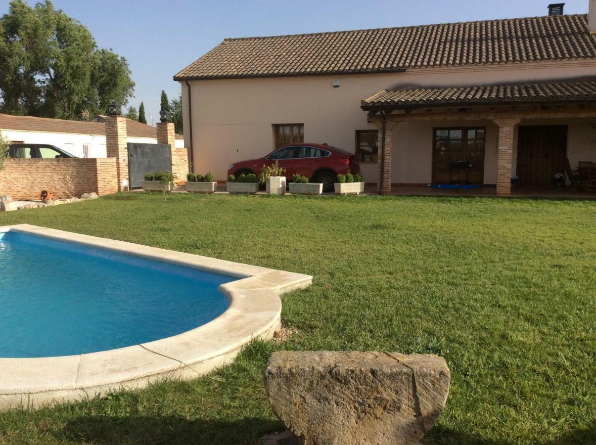 Hostal Casa Roble Almenara de Tormes Exterior foto