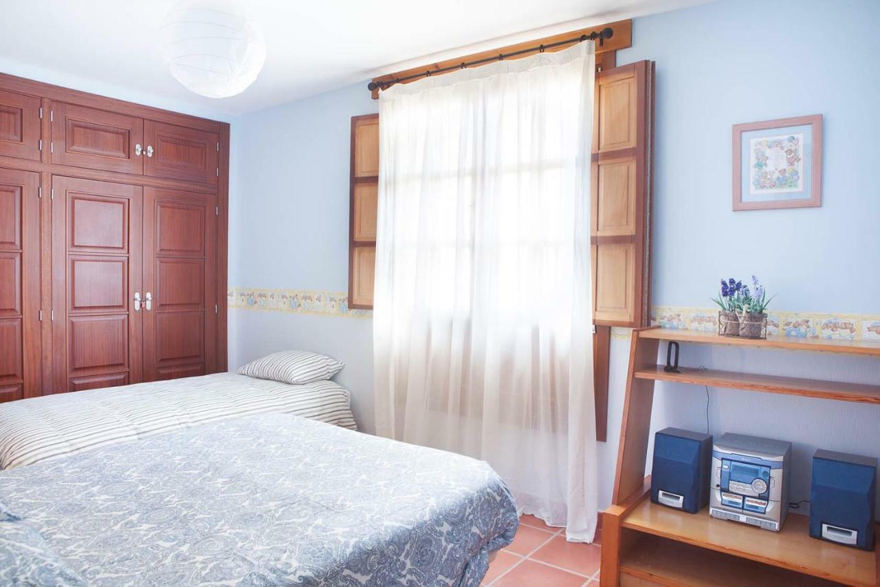 Hostal Casa Roble Almenara de Tormes Exterior foto